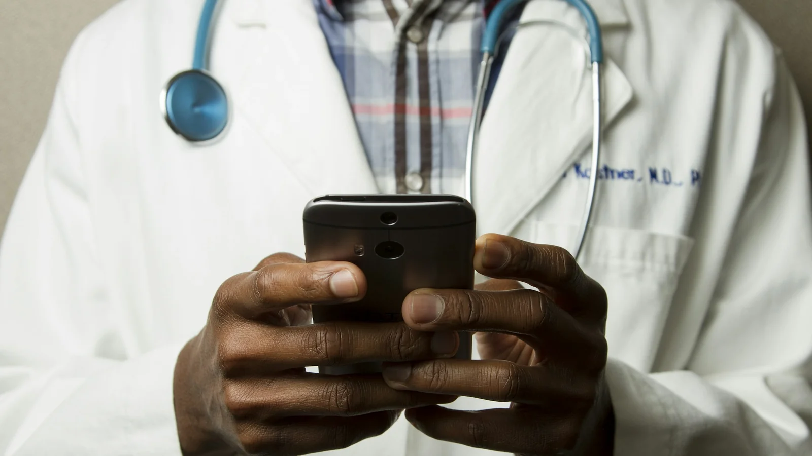 Teleodontologia regulamentada: o que muda com a Resolução CFO nº 278/2025